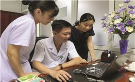 Nghệ An chi viện cán bộ y tế giúp Đà Nẵng chống dịch Covid-19