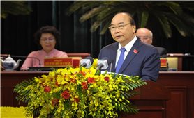 Thủ tướng Nguyễn Xuân Phúc: TP. Hồ Chí Minh cần chú trọng đặc biệt công tác nhân sự