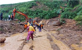 1 người chết, 283 hộ dân phải di dời do mưa lớn tại huyện A Lưới