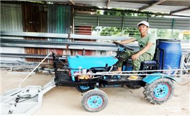 Gia Lai: Chân dung anh nông dân sáng chế máy nông nghiệp mini đa chức năng