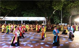 Nhiều hoạt động hấp dẫn tại Lễ hội Văn hóa dân gian