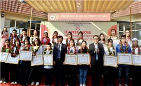 Lễ tuyên dương HS-SV DTTS Thủ đô xuất sắc tiêu biểu năm học 2019-2020