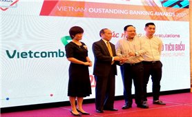 Vietcombank: Ngân hàng chuyển đổi số tiêu biểu năm 2020