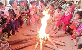 Gần 55 nghìn học sinh ở Điện Biên nghỉ học tránh rét