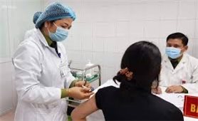 Hôm nay (3/3), vaccine Covivac phòng COVID-19 của VN được tiêm thử nghiệm trên người