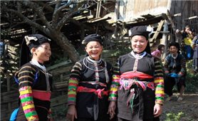 Bảo Lạc (Cao Bằng): Gần 400 thanh, thiếu niên được học tiếng dân tộc Lô Lô