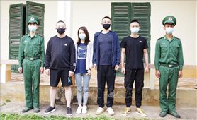 Điện Biên: Bắt giữ 4 đối tượng tổ chức đưa người nước ngoài xuất cảnh trái phép sang Lào