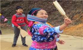 Đánh yến- trò chơi dân gian của người Mông Hà Giang