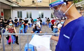 Sáng 19/7, Việt Nam có thêm 2.015 ca mắc mới COVID-19 tại 20 tỉnh, thành phố