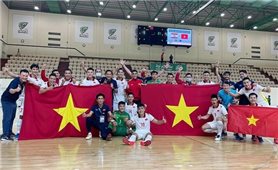 Đội tuyển Futsal Việt Nam di chuyển ra Hà Nội chuẩn bị cho World Cup 2021
