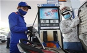 Giá xăng, dầu đồng loạt giảm mạnh từ 15h00 ngày 26/8
