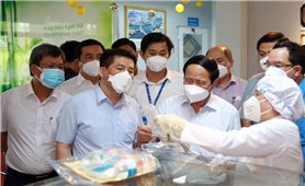 Phó Thủ tướng Lê Văn Thành: Bảo đảm an toàn dịch bệnh mới sản xuất bởi 