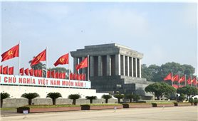 Lãnh đạo Đảng, Nhà nước viếng Chủ tịch Hồ Chí Minh, tưởng nhớ các Anh hùng Liệt sĩ