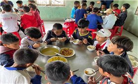 Kon PLông (Kon Tum): Nhiều học sinh DTTS có nguy cơ bỏ học