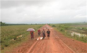 Chuyện an cư, lạc nghiệp ở khu TĐC hồ Krông Pắk Thượng: Tiếp tục gỡ khó để dân yên tâm bám đất (Bài 2)
