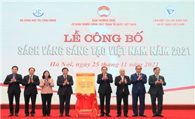 Vinh danh 76 công trình tiêu biểu Sách vàng sáng tạo Việt Nam năm 2021