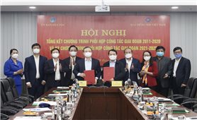 Ủy ban Dân tộc và Đài Tiếng nói Việt Nam ký kết Chương trình phối hợp công tác giai đoạn 2021 - 2025