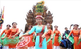 Trợ lực giúp Ninh Thuận thực hiện tốt công tác bảo tồn, phát huy di sản văn hóa