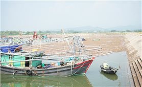 Hải Hà (Quảng Ninh): Có cảng nhưng ngư dân vẫn loay hoay tìm nơi neo đậu tàu thuyền