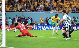 World Cup 2022: Argentina giành chiến thắng ngẹt thở trước Australia