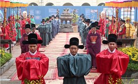 Hoàng thành Thăng Long tái hiện nghi lễ cung đình chào Xuân Nhâm Dần