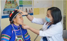 Thu hút nguồn nhân lực chất lượng cao trong lĩnh vực y tế: Nhìn từ Lào Cai