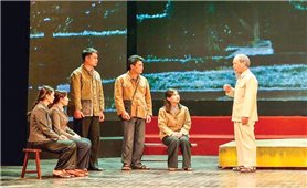 Nghệ sĩ Ưu tú Tiến Hợi- người hơn 40 lần vào vai Bác Hồ qua đời ở tuổi 63