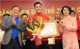 Tuyển futsal Việt Nam nhận bằng khen của Thủ tướng Chính phủ