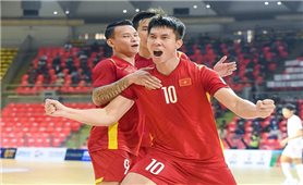 Futsal Việt Nam giành vé dự chung kết futsal Châu Á 2022 nhờ loạt sút luân lưu