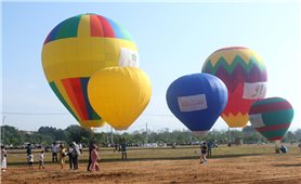 Kon Tum: Lần đầu tiên tổ chức Ngày hội khinh khí cầu