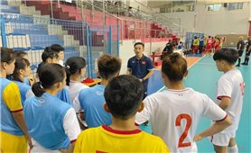 Hướng tới SEA Games 31: Đội tuyển nữ Futsal Việt Nam thắng trận đầu ở Bahrain