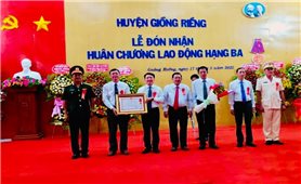 Kiên Giang: Huyện Giồng Riềng long trọng đón nhận Huân chương Lao động hạng Ba