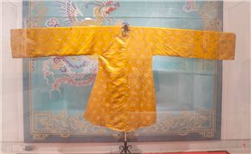 Triển lãm áo vua quan triều Nguyễn
