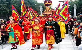 Khai thác nét đẹp văn hóa dân tộc thông qua các lễ hội truyền thống để phát triển du lịch