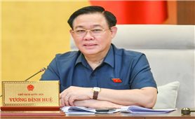 Chủ tịch Quốc hội Vương Đình Huệ: Việc xem xét thông qua dự thảo nghị quyết nhằm bình ổn giá trong thực hiện chiến lược phát triển KT-XH