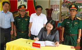 Phó Chủ tịch nước Võ Thị Ánh Xuân thăm Lữ đoàn 25 và gia đình chính sách tại Vĩnh Long