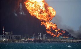 Cuba: Thêm bồn chứa dầu thứ ba bị sập