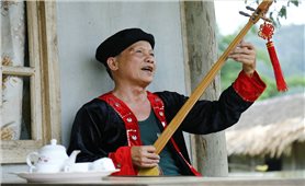 Nghệ sĩ bản Tày sử dụng thuần thục 15 nhạc cụ dân tộc