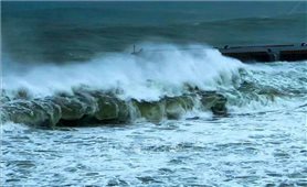 Vịnh Bắc Bộ và khu vực Biển Đông có gió giật cấp 9, biển động