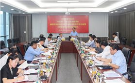 Đoàn khảo sát thực hiện Nghị quyết số 23-NQ/TW của Ban Chấp hành Trung ương khóa IX làm việc với Ban cán sự đảng Ủy ban Dân tộc