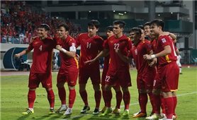 Bước ngoặt mới của bóng đá Việt Nam