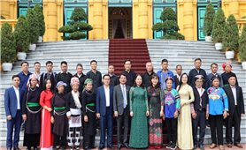 Phó Chủ tịch nước Võ Thị Ánh Xuân gặp mặt Đoàn đại biểu Người có uy tín tiêu biểu tỉnh Lào Cai