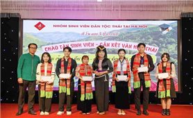 Chương trình “Chào tân sinh viên - Gắn kết văn hóa Thái” tại Hà Nội