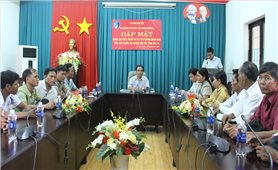 Vụ Công tác dân tộc địa phương gặp mặt đoàn đại biểu Người có uy tín huyện Đắk Pơ