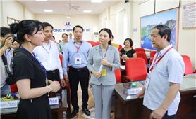 Bộ trưởng Bộ Giáo dục và Đào tạo kiểm tra công tác tổ chức thi tốt nghiệp THPT năm 2023 tại tỉnh Quảng Ninh