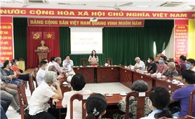 Ban Dân tộc TP. Hồ Chí Minh họp mặt, tặng quà Tết Người có uy tín trong đồng bào DTTS