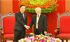 Thắt chặt quan hệ đoàn kết đặc biệt Việt Nam - Lào
