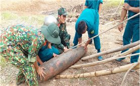 Trà Vinh: phát hiện quả bom 250 kg còn ngòi nổ