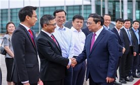 Thủ tướng Phạm Minh Chính lên đường dự Hội nghị Cấp cao ASEAN 42