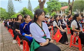 Đắk Lắk: Học sinh các trường dân tộc nội trú hân hoan đến trường khai giảng năm học mới